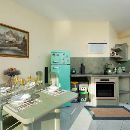 Polana Szymoszkowa With Mountain View By Renters